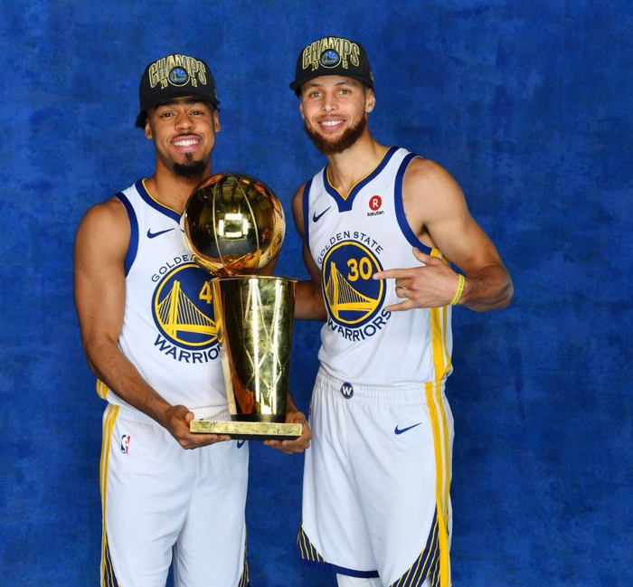 在早期位置 在早期位置